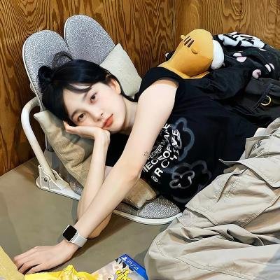 小鱼莉莉